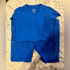 Barco One women’s scrub set